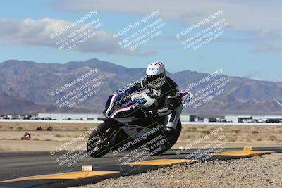 media/Feb-04-2024-SoCal Trackdays (Sun) [[91d6515b1d]]/7-Turn 9 Inside (1140am)/